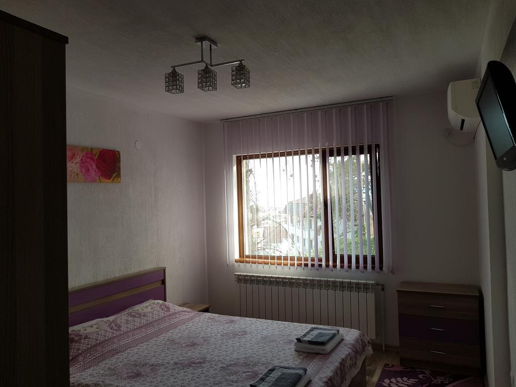 Д И В 1 - D & V 1 Apartment Sandanski Eksteriør billede