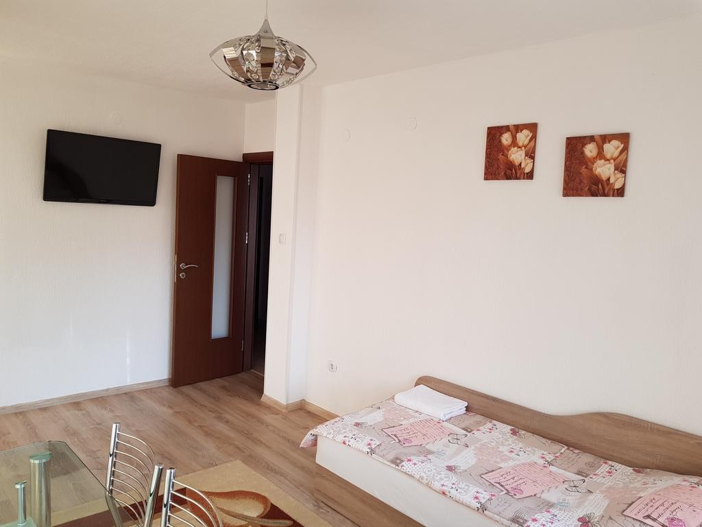 Д И В 1 - D & V 1 Apartment Sandanski Eksteriør billede